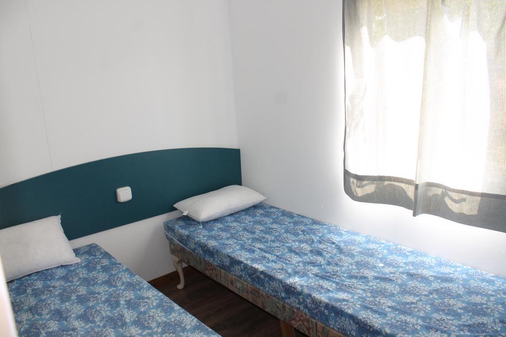 Camping Riba-Roja Exterior photo